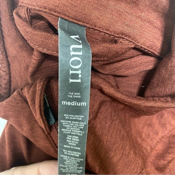 Vuori Women’s 1/4 Zip Pullover Size Medium Burnt Orange / Brown / Red - Picture 7 of 14